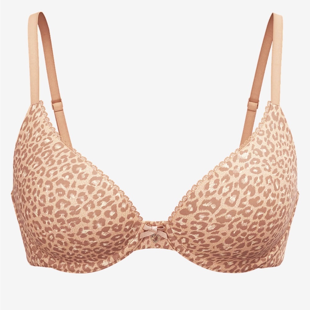 Victoria’s Secret 34DD